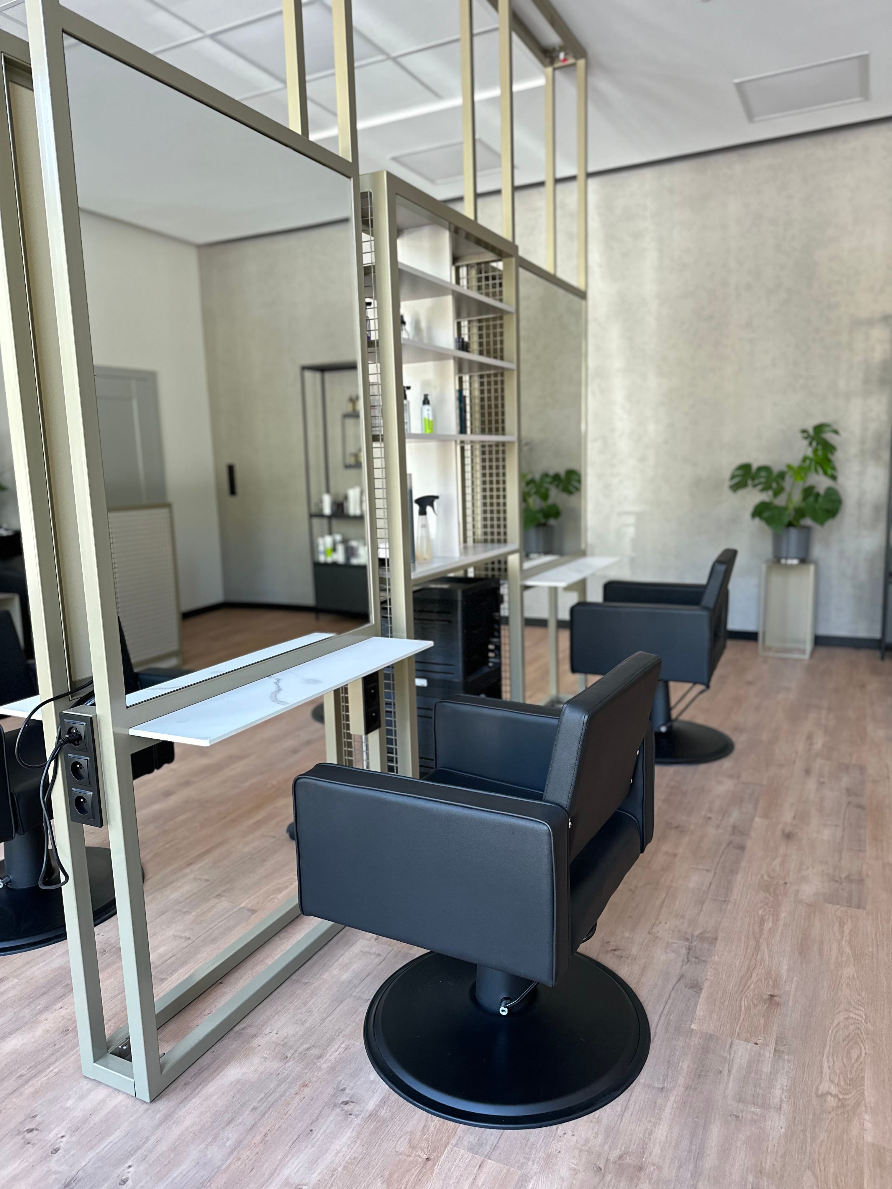 Wnętrze salonu